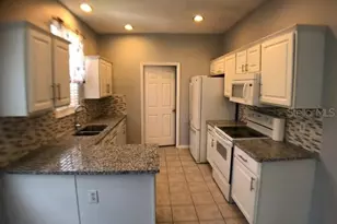 2605 Southpointe Ct, Kissimmee, FL 34746 - Photo 2