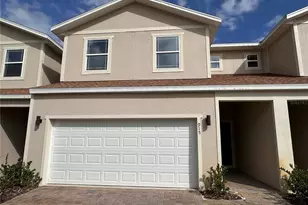 915 Lakefront Village Dr, Clermont, FL 34711 - Photo 1