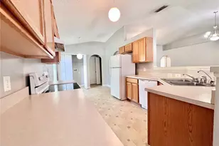 2950 Elbib Dr, Saint Cloud, FL 34772 - Photo 12