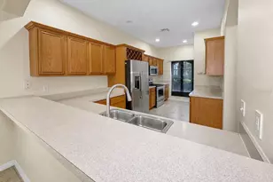 1602 Tail Feather Dr, Kissimmee, FL 34746 - Photo 6
