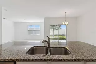 2487 White Lilly Dr, Kissimmee, FL 34747 - Photo 10