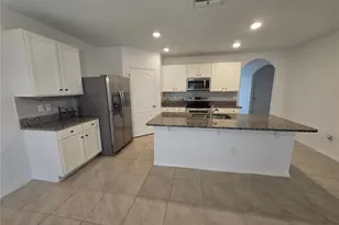 2487 White Lilly Dr, Kissimmee, FL 34747 - Photo 16