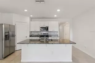2487 White Lilly Dr, Kissimmee, FL 34747 - Photo 4