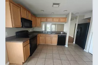 8225 Summer Wood Lane, Riverview, FL 33578 - Photo 2