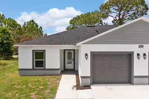 110 Friendly Cir, Sebring, FL 33876 - Photo 2
