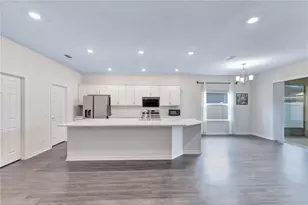 5447 Pine Lilly Dr, Saint Cloud, FL 34771 - Photo 6