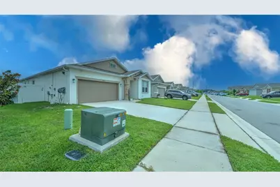 1228 Mattie Pointe Boulevard, Auburndale, FL 33823 - Photo 2