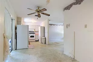220 Pinehurst Dr, Auburndale, FL 33823 - Photo 12
