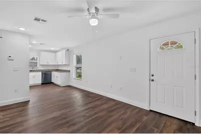 728 Henry St, Auburndale, FL 33823 - Photo 8