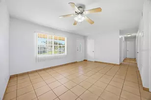 5681 Tulip Ave, Orlando, FL 32839 - Photo 4