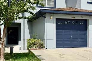 3069 Ashland Ln N, Kissimmee, FL 34741 - Photo 2