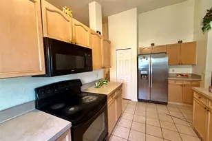 2319 Lily Pad Ln, Kissimmee, FL 34743 - Photo 14