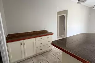 305 Colonade Ct, Kissimmee, FL 34758 - Photo 10
