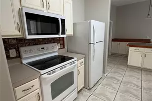 305 Colonade Ct, Kissimmee, FL 34758 - Photo 8