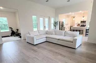 310 W Washington Ave, Lake Helen, FL 32744 - Photo 4