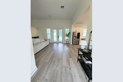 310 W Washington Avenue, Lake Helen, FL 32744 - Photo 4