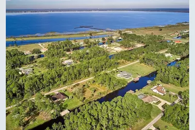 502 Camellia Drive, Indian Lake Estates, FL 33855 - Photo 2