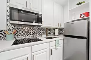 6045 Sage Dr, Orlando, FL 32807 - Photo 6