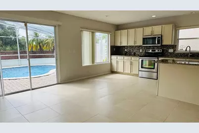 1203 Sandestin Way, Orlando, FL 32824 - Photo 6