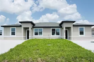 602 Desmoines Ct, Poinciana, FL 34759 - Photo 1