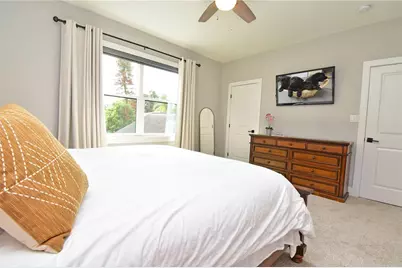 215 S Highland Avenue, Winter Garden, FL 34787 - Photo 32
