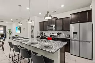3281 Lilac Wy, Davenport, FL 33897 - Photo 4