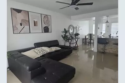 1811 Bentley Blvd, Kissimmee, FL 34741 - Photo 2