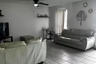 1048 Wakefield Cir, Deltona, FL 32725 - Photo 4