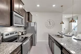 3441 Lilac Wy, Davenport, FL 33897 - Photo 4