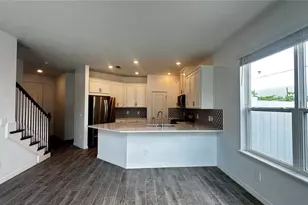 1025 Pando Loop, Orlando, FL 32824 - Photo 4
