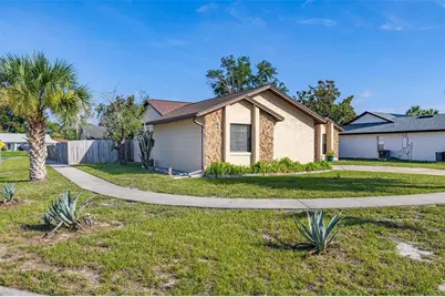 100 Grove Hollow Court, Sanford, FL 32773 - Photo 6