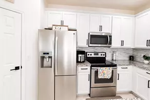 3517 Vega Creek Dr, Saint Cloud, FL 34772 - Photo 2