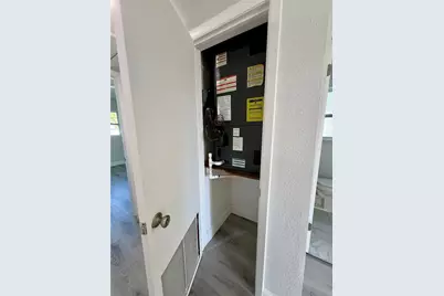 706 Romano Avenue, Orlando, FL 32807 - Photo 22