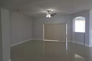 3772 Eagle Isle Cir, Kissimmee, FL 34746 - Photo 10