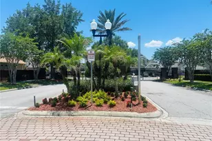2530 Sand Arbor Cir, Orlando, FL 32824 - Photo 2
