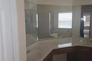 3798 Eagle Isle Cir, Kissimmee, FL 34746 - Photo 18