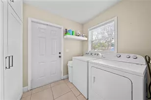 4865 Meadow Dr, Saint Cloud, FL 34772 - Photo 16