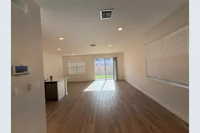 142 NE 14th Terrace, Homestead, FL 33033 - Photo 4