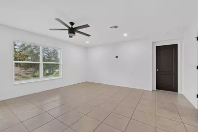 1097 Augustus Drive, Davenport, FL 33896 - Photo 10