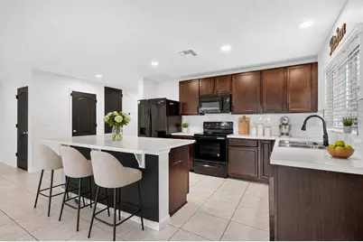 1097 Augustus Drive, Davenport, FL 33896 - Photo 4
