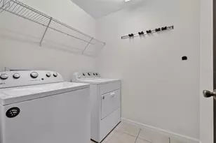 1097 Augustus Dr, Davenport, FL 33896 - Photo 32