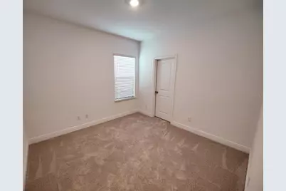 7703 Nemours Parkway, Orlando, FL 32827 - Photo 30