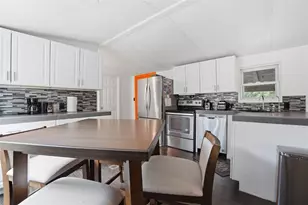 9295 Luna Dr, Saint Cloud, FL 34773 - Photo 6