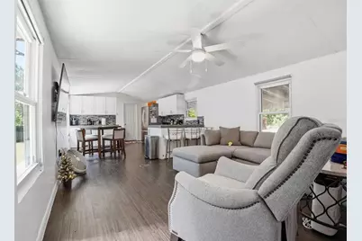 9295 Luna Drive, Saint Cloud, FL 34773 - Photo 10