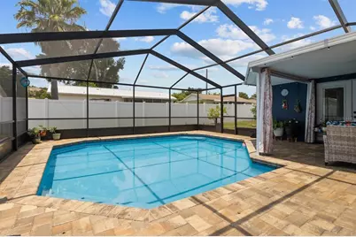 7229 Ashland Drive, Zephyrhills, FL 33540 - Photo 22