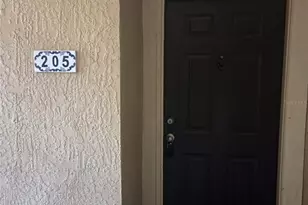 5566 Metrowest Blvd, Orlando, FL 32811 - Photo 2