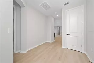 2914 Sailhouse Dr, Saint Cloud, FL 34771 - Photo 4