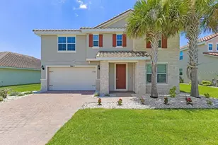 3802 Carrick Bend Dr, Kissimmee, FL 34746 - Photo 1
