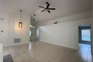 10707 Flycast Cir, Orlando, FL 32825 - Photo 8