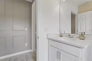 1581 Swan Swim Dr, Davenport, FL 33837 - Photo 14